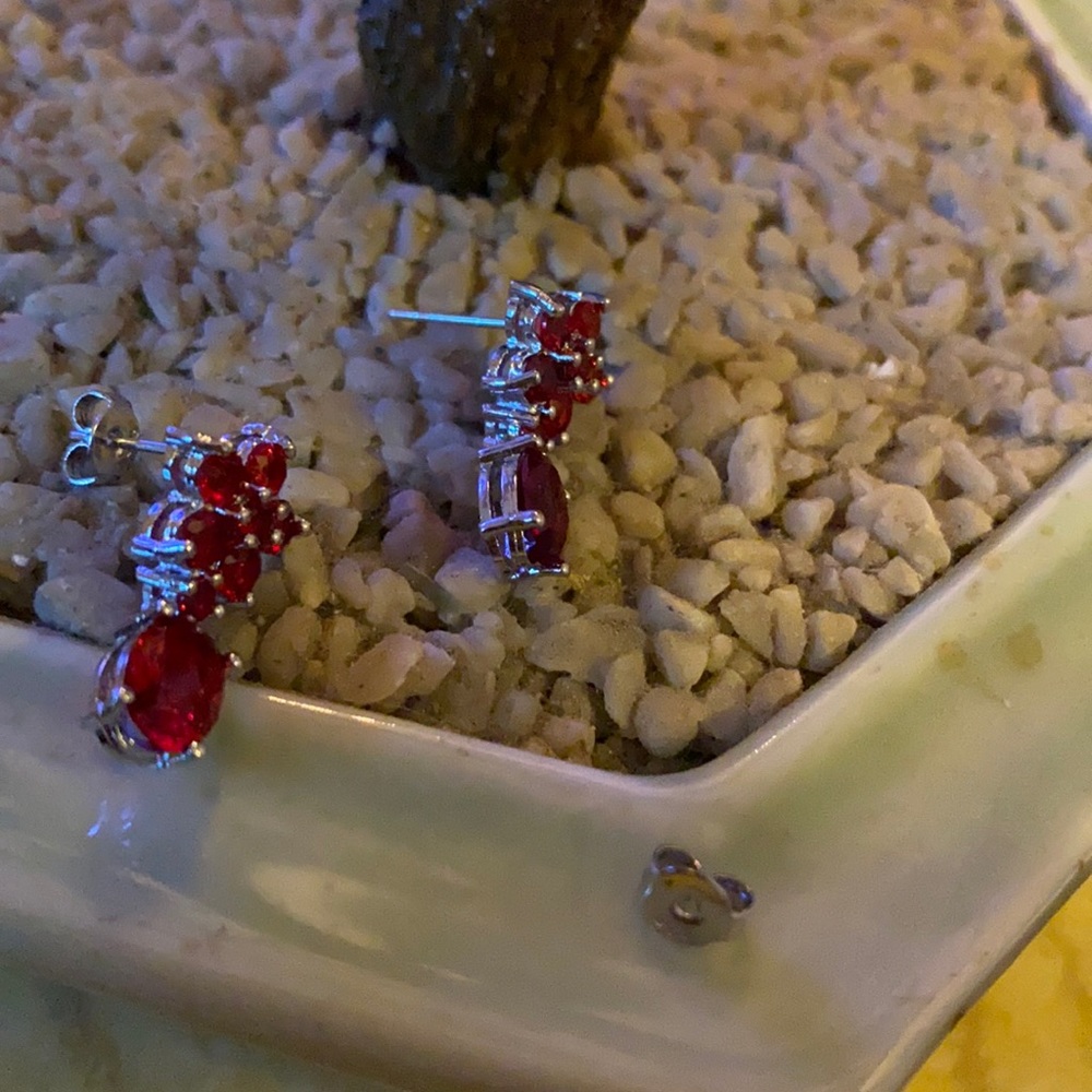 Vintage 925 Mozambique earring
